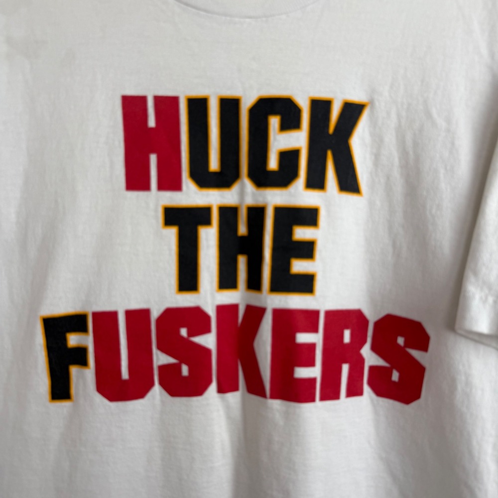 Vintage Nebraska Cornhuskers Parody "Huck The Fuskers" Tee‎ XL USA Made 90s